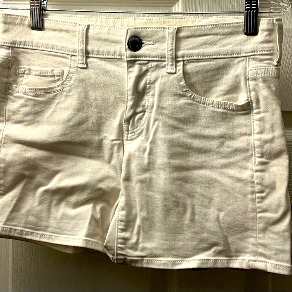 American Eagle Outfitters Cream Jean Shorts